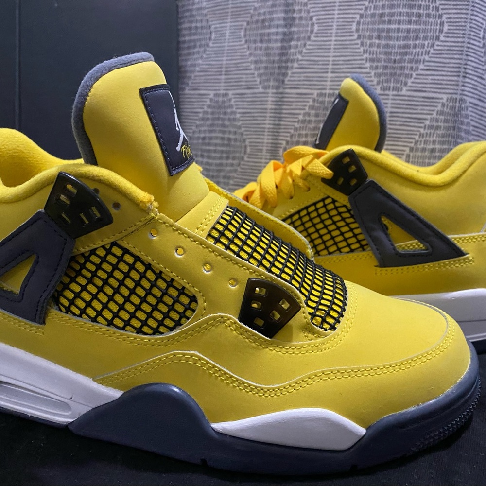 EUCWOB Jordan 4 Lightning size 7y worn for one half hour.